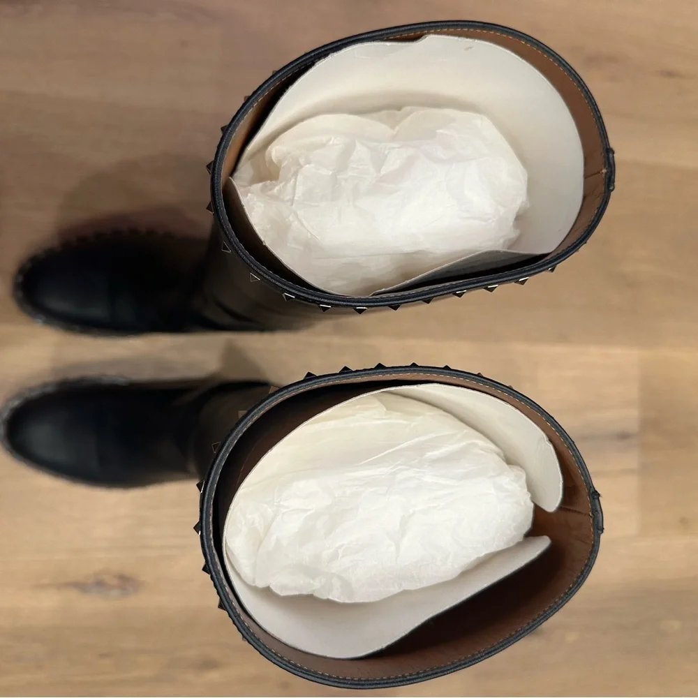 Valentino studded black leather boots - Picture 4 of 16